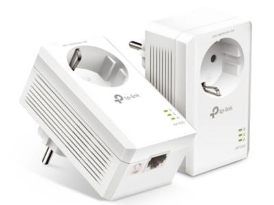 Powerline Ethernet Adapter TP-Link TL-PA7017P KIT 1000Mbps/1GB LAN интегрированная шуко розетка
