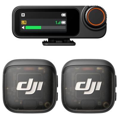 DJI Mic 3 (2TX + 1RX + CC) mikrofon prenos zvuka do 250 m 5,5 sati snimanja 48 kHz 24 bita OLED displeј, Crna
