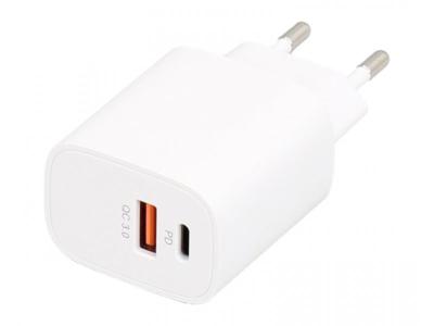 E-Green Superbrzi Strujni Punjač USB3.0 i USB 3.1 tipC ulaz 5V/3A, Beli