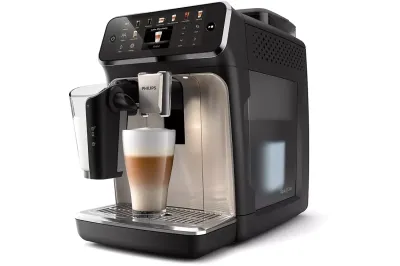 Philips EP5547/90 Automatski aparat za espresso kafu 20 napitaka, Crni