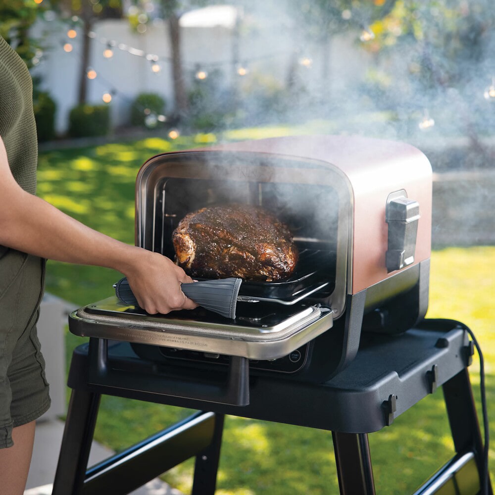Ninja OO101EU Gril Woodfire 8u1 /pica peć/ 2400W, Crvena