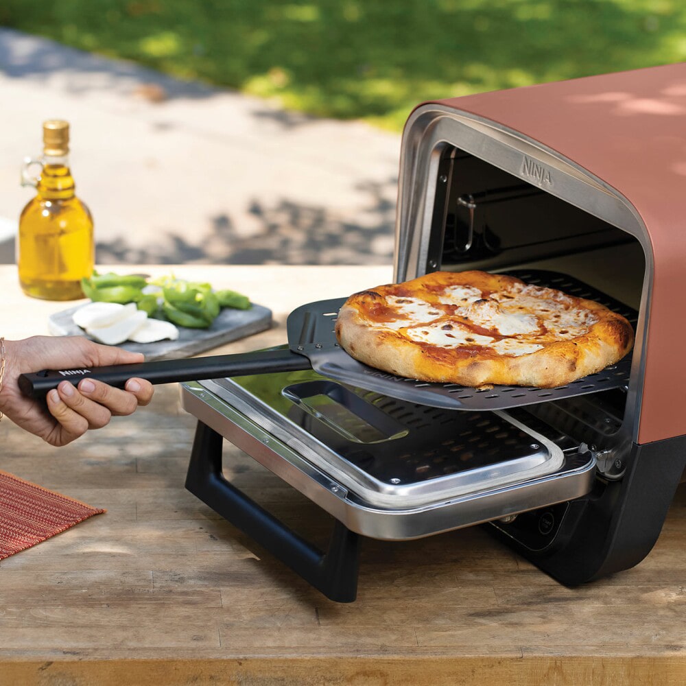 Ninja OO101EU Gril Woodfire 8u1 /pica peć/ 2400W, Crvena