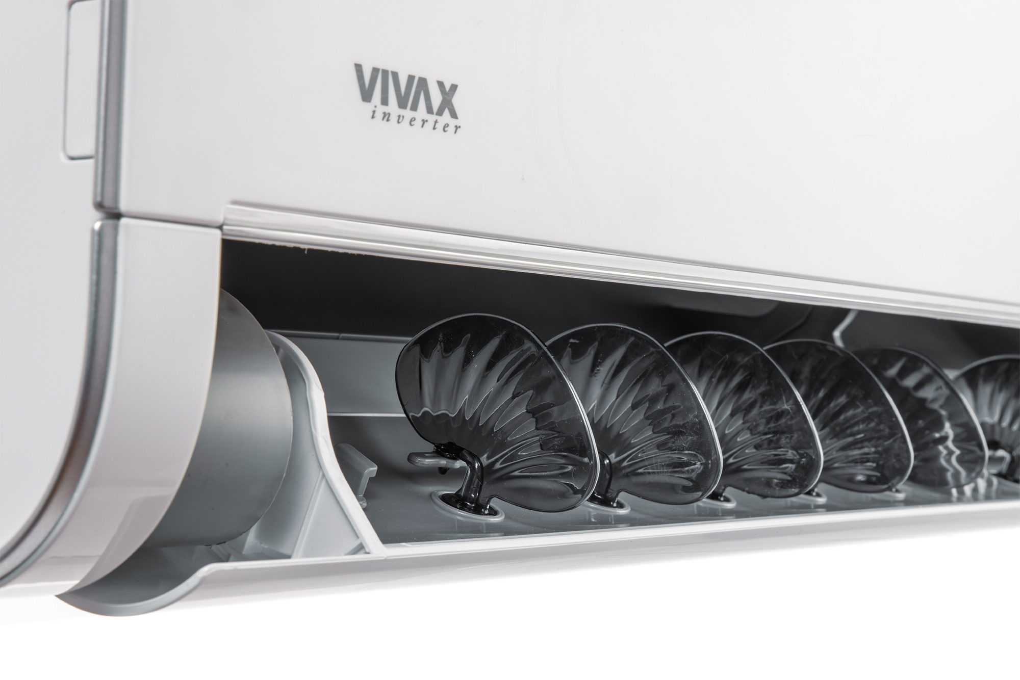 Vivax ACP-18CH50AEHI+ Inverter klima 18K BTU R32, Bela