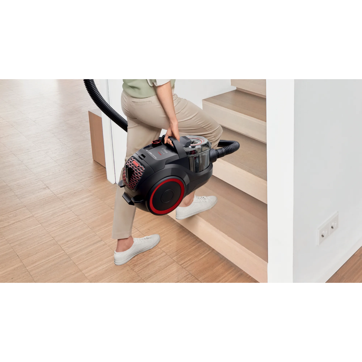 Bosch BGC21POW1 Usisivač sa posudom 750 W 2 l, Crni