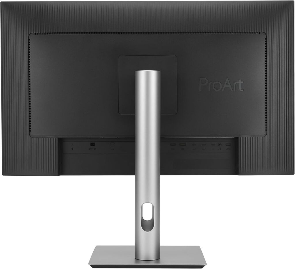 Asus PA32QCV Monitor ProArt 31.5" IPS 6016x3384 60Hz 5ms GtG HDMI DP USB Thunderbolt4 Pivot visina, Crni