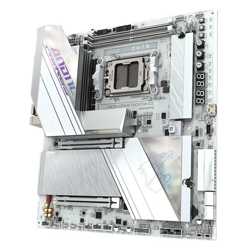 Gigabyte X870 A Tachyon Ice Matična ploča AM5