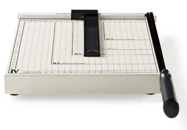 Nedis PACU110A4 Sekač za papir 210x297mm Metalni