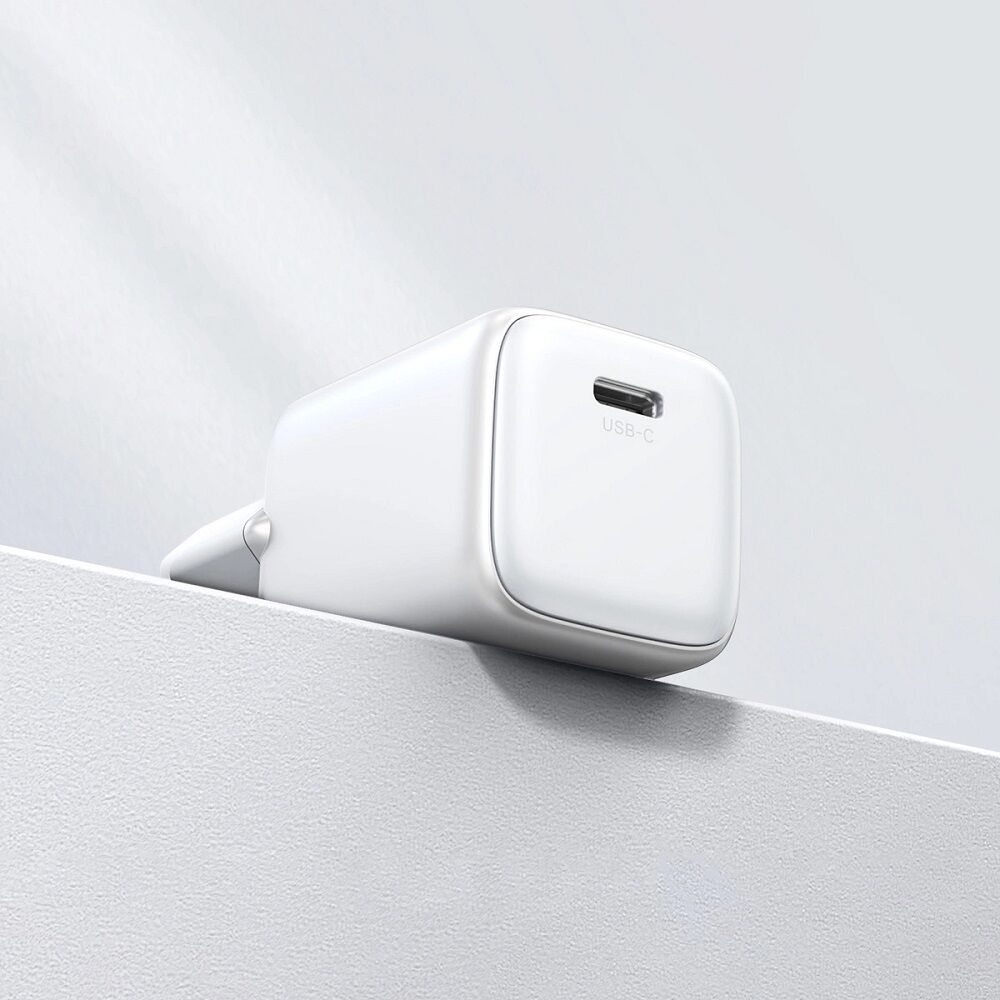 UGREEN Nexode CD318 Brzi punjač USB-C 20W, Beli