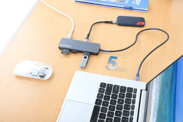 Manhattan Docking station 9-u-1 USB-C 1xHDMI/5xUSB/LAN/CR/PD 100W