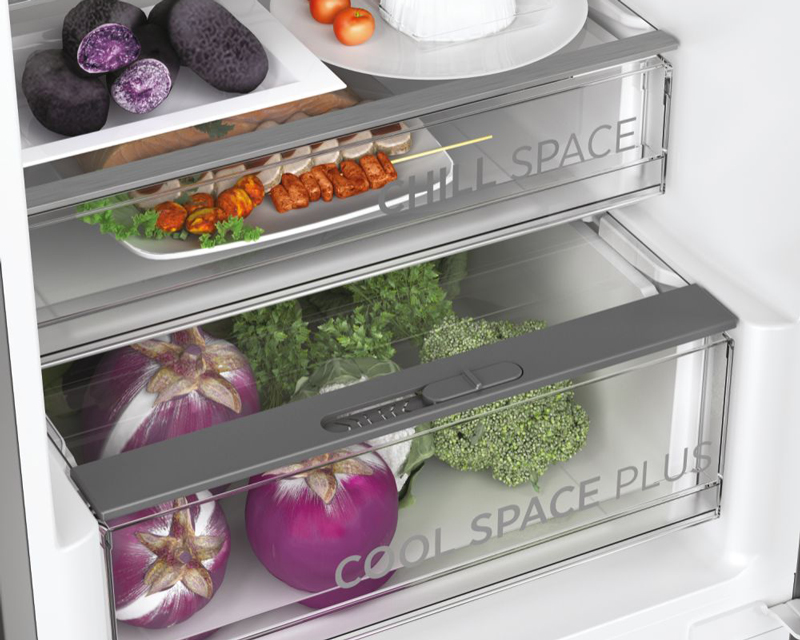 Frižider HOOVER HOCE7620DX Eco Power kombinovani visina 200cm/zapremina 258l+119l