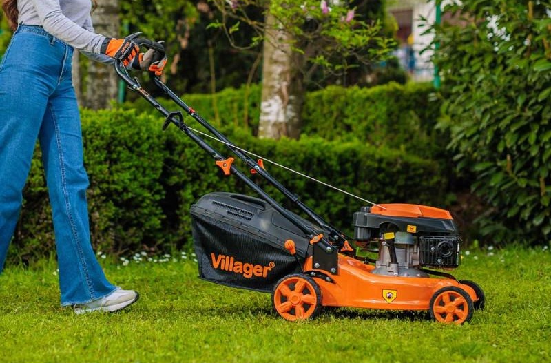 Villager Atlas 3010 T Motorna kosačica
