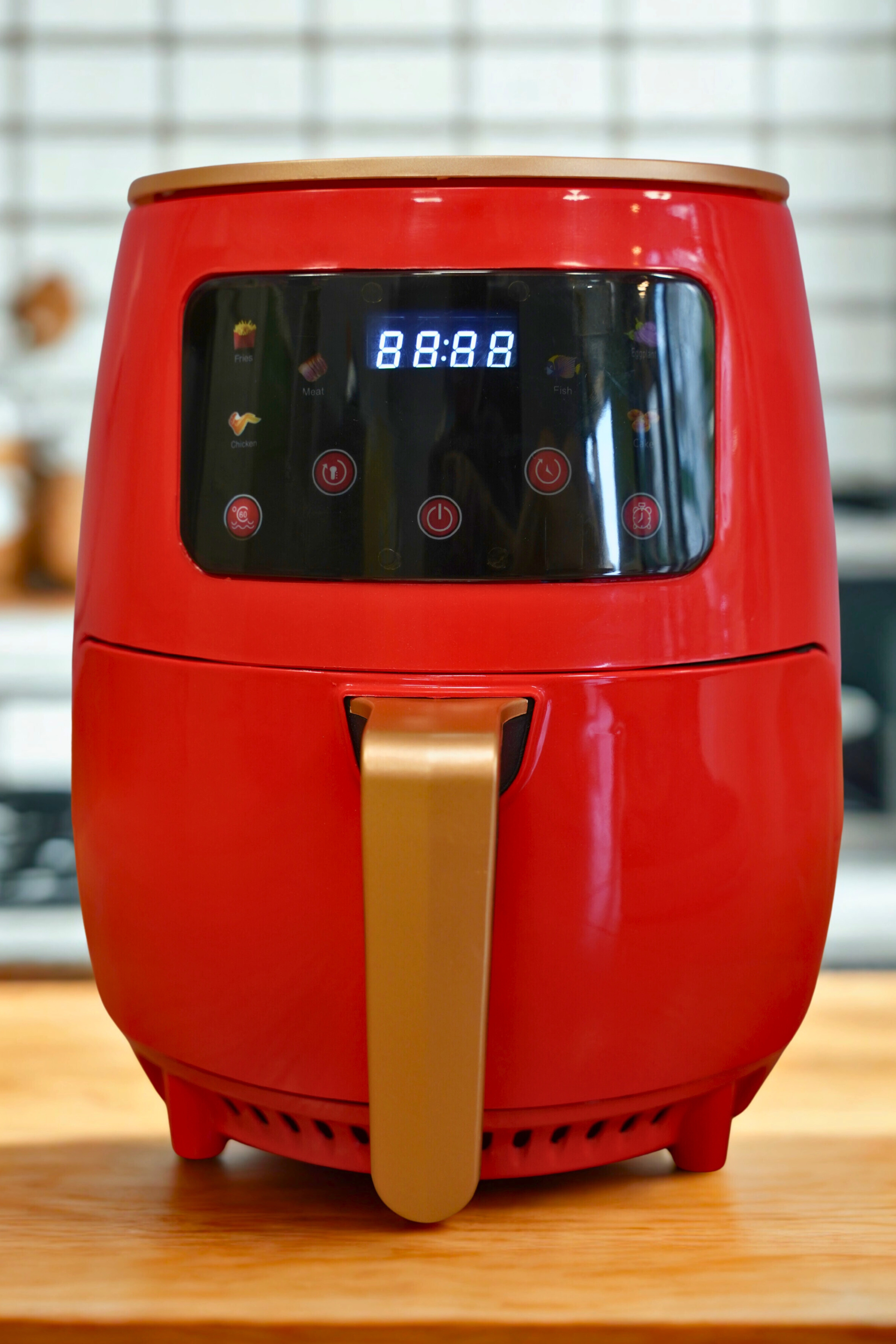 Quantek Q1301RD Air fryer sa tajmerom LCD 6L 1600W, Crvena