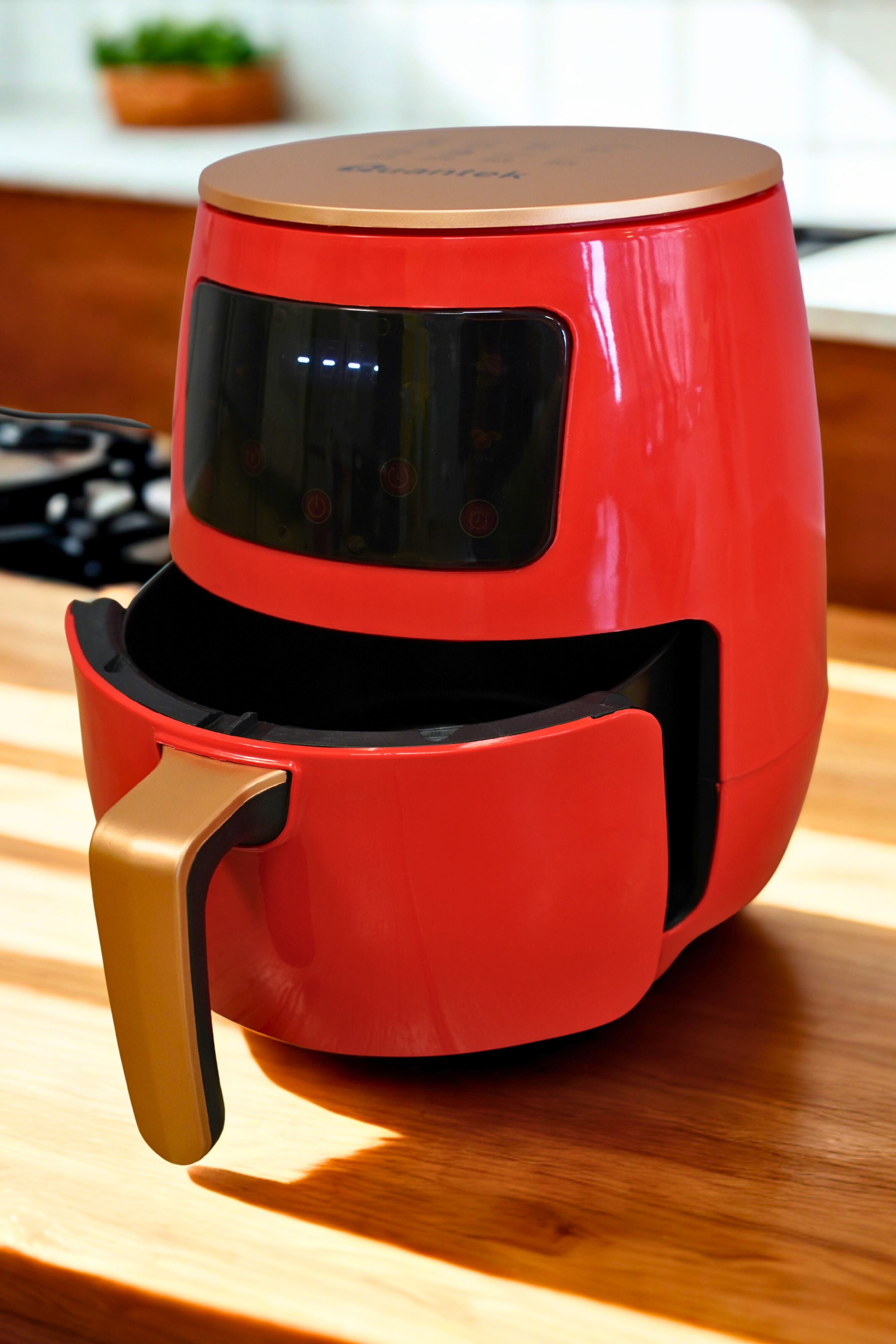Quantek Q1301RD Air fryer sa tajmerom LCD 6L 1600W, Crvena